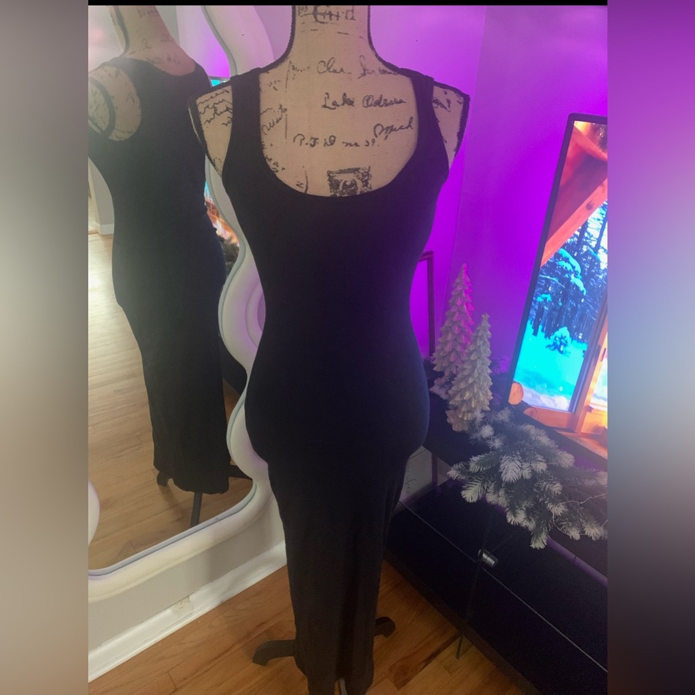 Heart & Hips Black Maxi Dress
